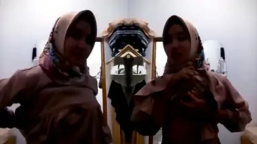 Bokep live Cewek Manis Colok Pakai Mainan